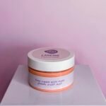 كريم القدم بالنعناع 
Foot cream wi