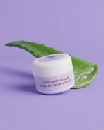 كريم تحت العين
Under eye cream